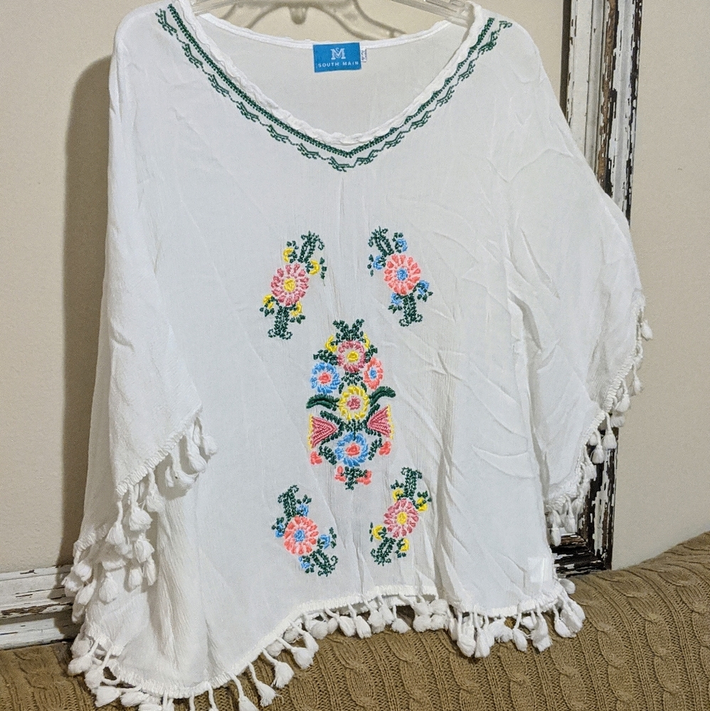 South Main poncho top